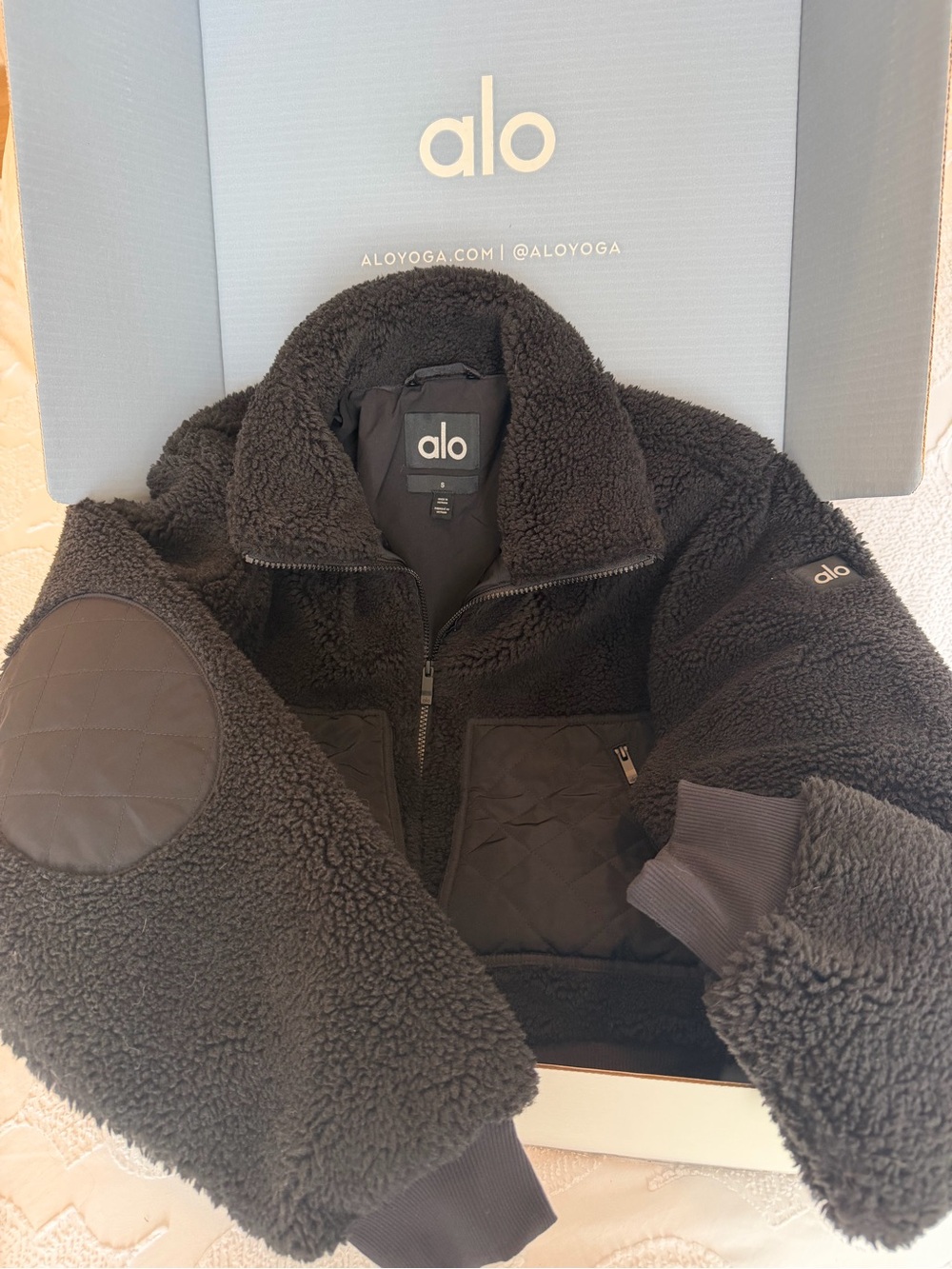 ALO Sherpa Edge Bomber in Black